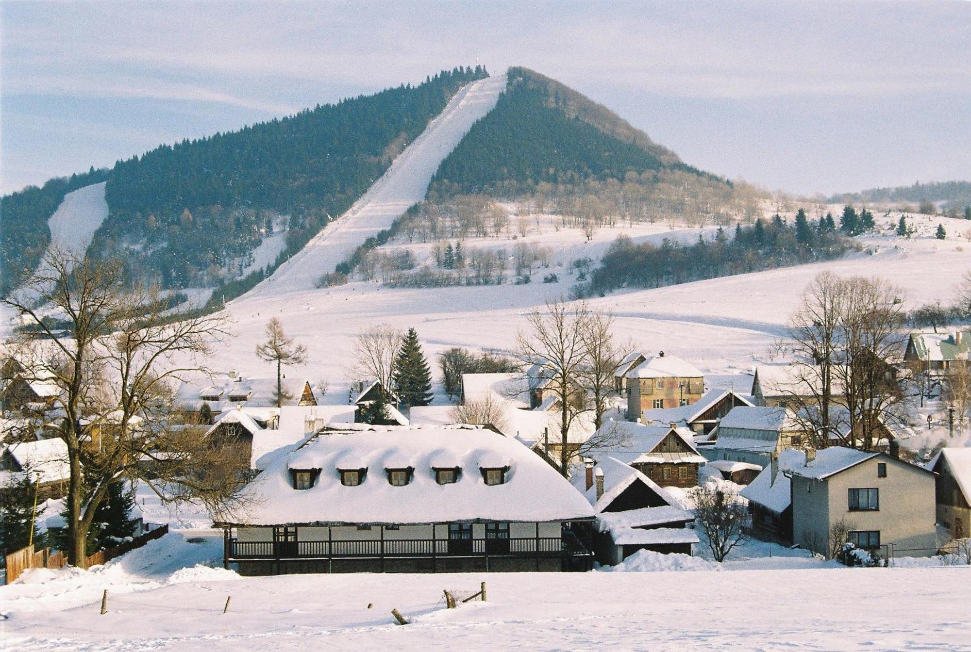 Penzion Javorina Чичмани Экстерьер фото